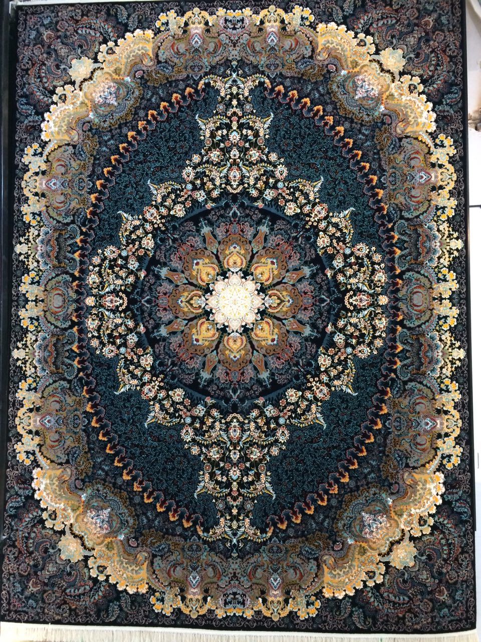 12 متری(سرمه ای)