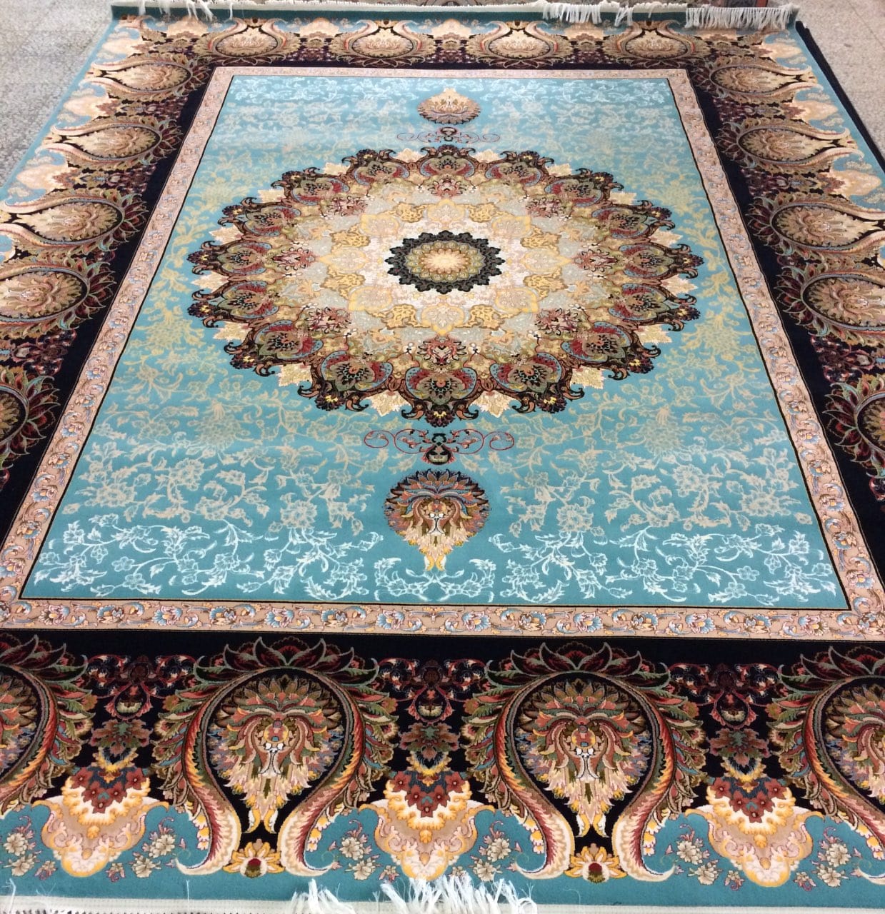 12 متری(آبی- فیروزه ای)